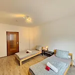 Homes Of Ruhr - Monteurwohnung Schranke